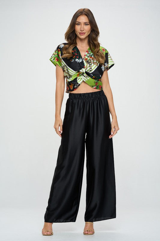 Print Satin Short Sleeve Top with Front Twist-4